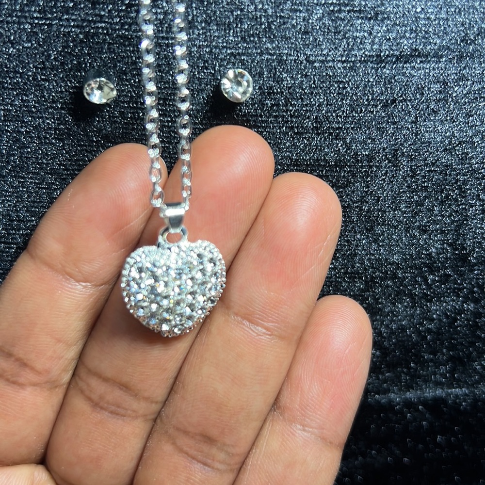 Icy HEART NECKLACE AND EARRINGS
